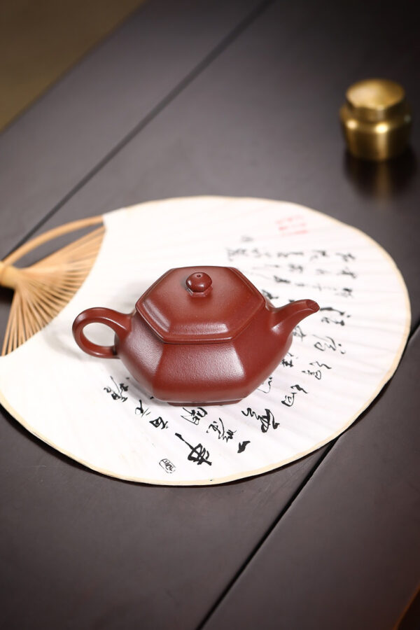 Hexagonal Minglu Zisha Teapot | 六方明炉 | 130ml