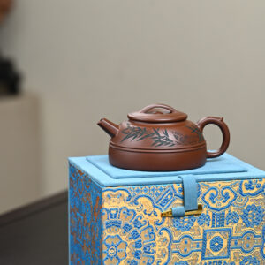 Yaoxian Banyue | zini Clay | 腰线半月 | 210ml