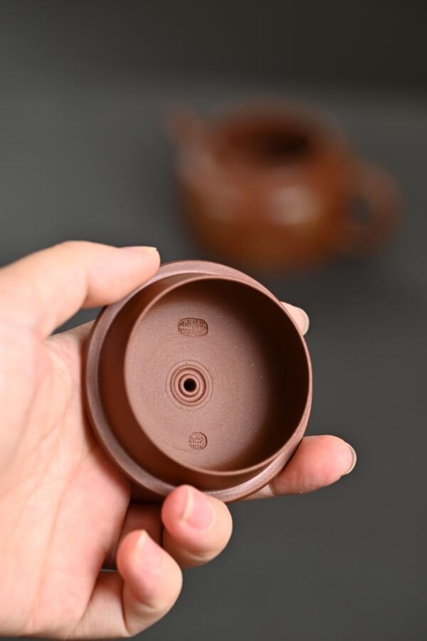 Dezhong | Gold Sprinkled | Old Zini Clay | 德钟 | 200ml