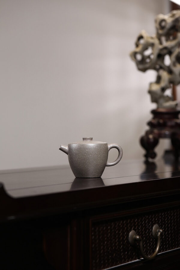 Guangsu | Julun • Grey Clay | 巨轮 | 150ml