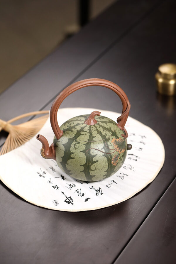 花器｜提梁｜西瓜提梁｜段泥粉綠泥｜300ml｜內推孔｜汪金義