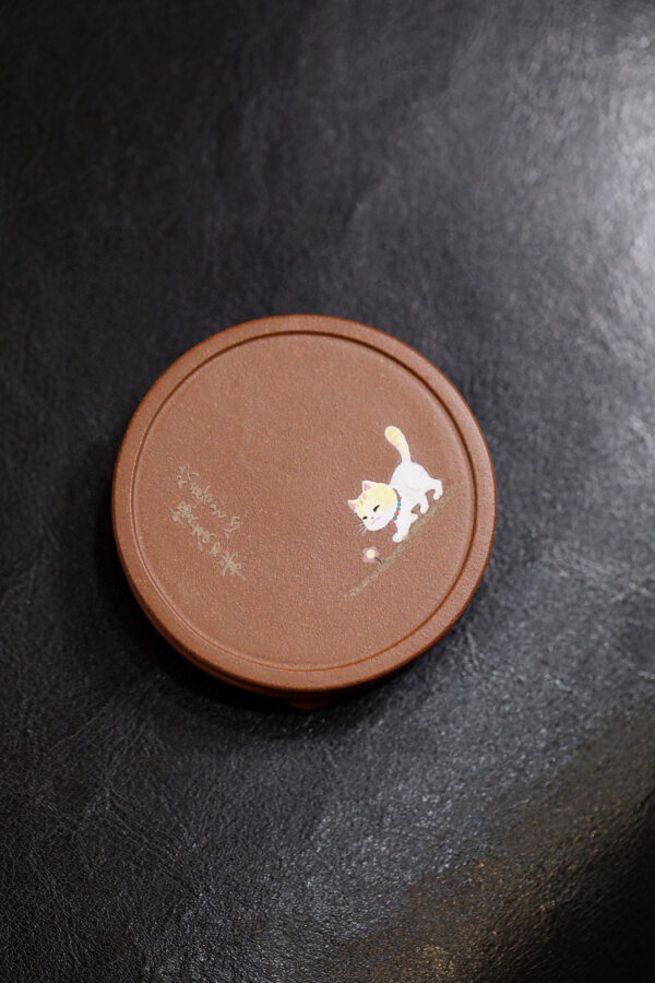 雜件丨貓咪蓋置丨段泥丨泥繪丨直徑 6.5cm 高1.5cm