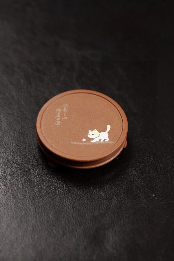 雜件丨貓咪蓋置丨段泥丨泥繪丨直徑 6.5cm 高1.5cm