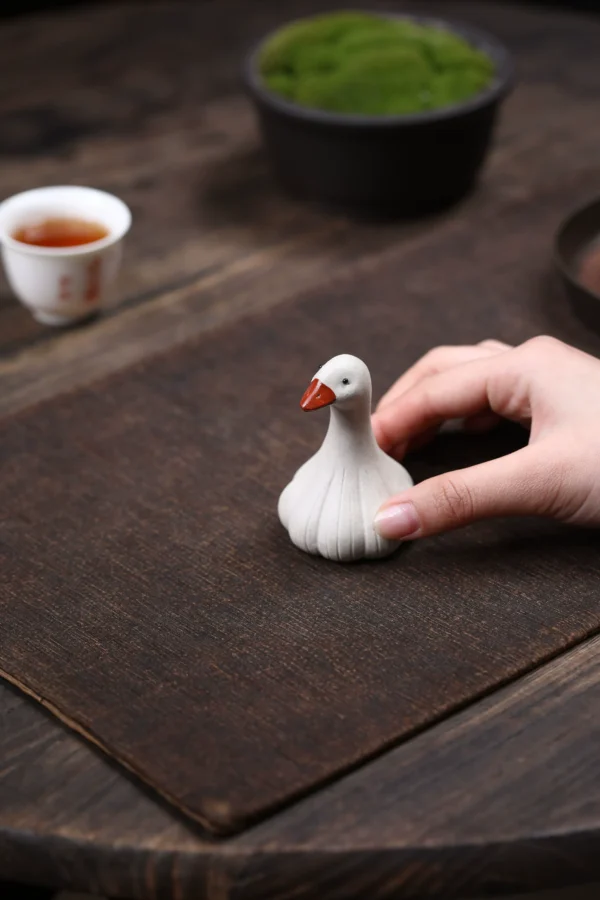 O1CN0106DBJX1EMquhPprzc_!!1950110338 Yixing Zisha Tea Pet Ornament | Garlic Duck | Mini Tea Play | Tea Ceremony Accessory | 蒜了鴨