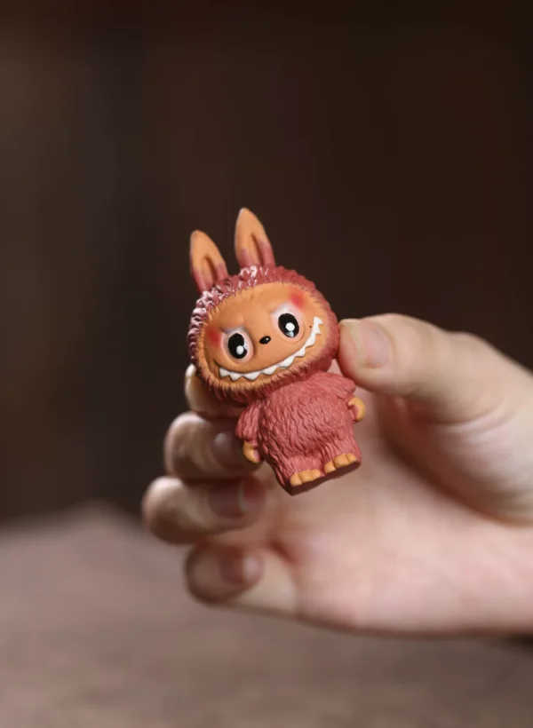 Zisha Labubu Tea Pet｜Handmade Creative Ornament｜Ceramic Decoration｜拉布佈紫砂茶寵