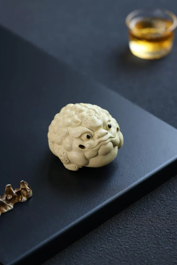 Duan Clay Purple Sand | Golden Toad Tea Pet Ornament | Wealth-Attracting Golden Toad | 招财金蟾蜍
