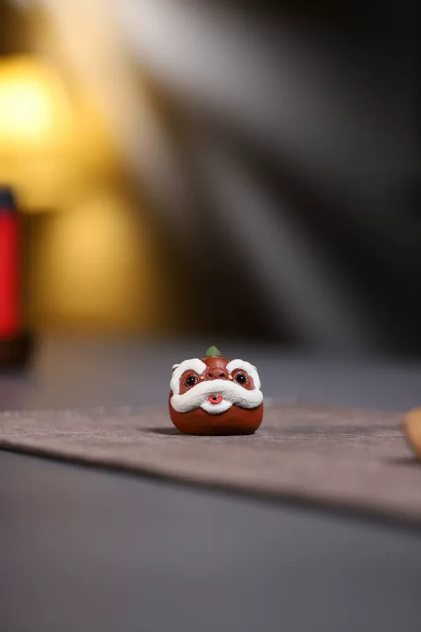 O1CN01f8uT4RNdqmJ1bRxv_!!3012228851 Yixing Zisha Cultivable Tea Pet|Lion Dance Ornament|Chinese Style Tea Table|醒狮摆件