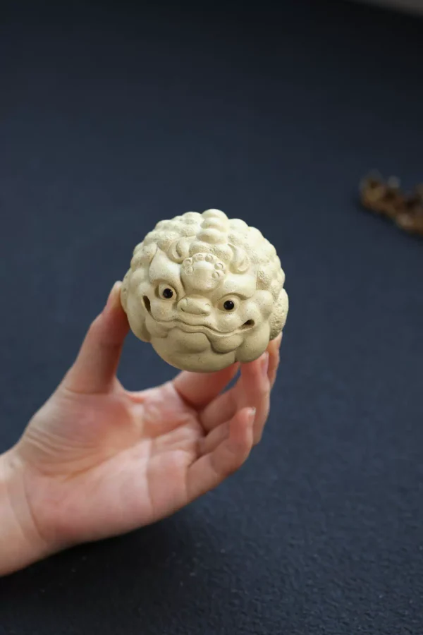 Duan Clay Purple Sand | Golden Toad Tea Pet Ornament | Wealth-Attracting Golden Toad | 招财金蟾蜍