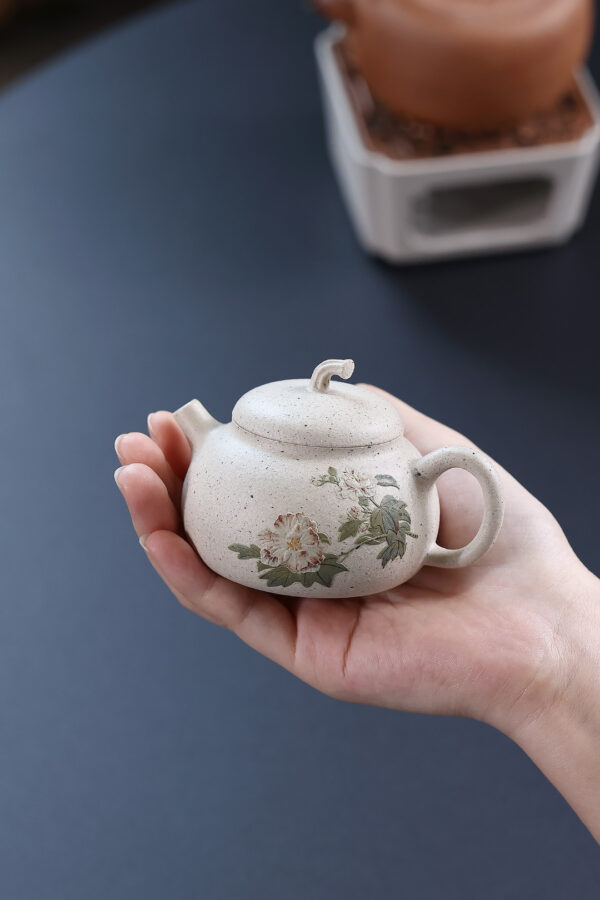 wsxc1791736610571_5 Original Work | Eggplant Shaped Teapot | October Hibiscus | White Jade Duan Clay | 100ml | 十月芙蓉