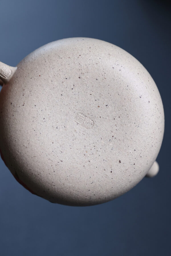 Original Yixing Zisha Teapot | Eggplant Shape | December Narcissus | White Jade Duan Ni | 100ml | 茄瓜